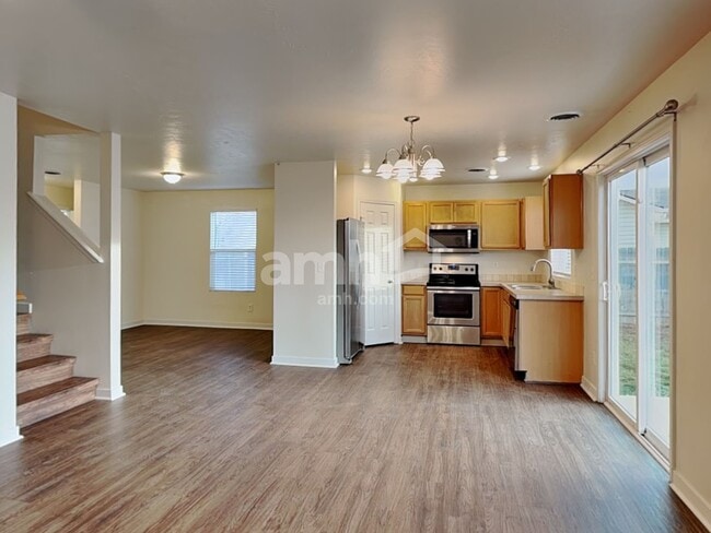 Photo - 19637 Cumberland Way