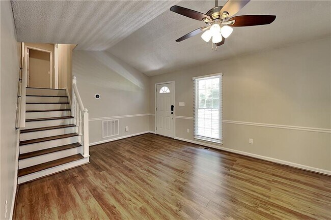 Photo - 72 Nectar Pl