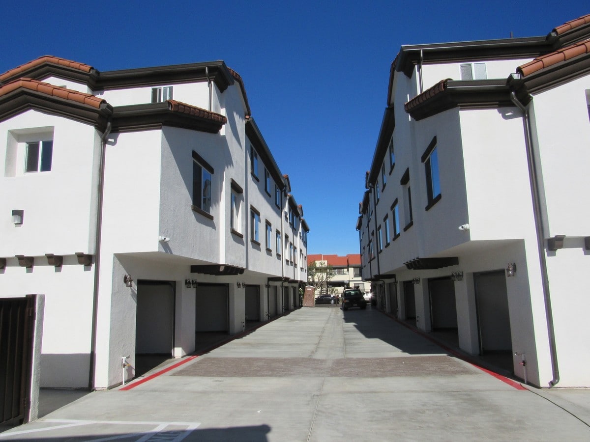 Photo - La Jolla Street Apartments