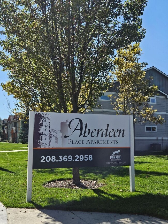 Building Photo - AB1464 Unit 102