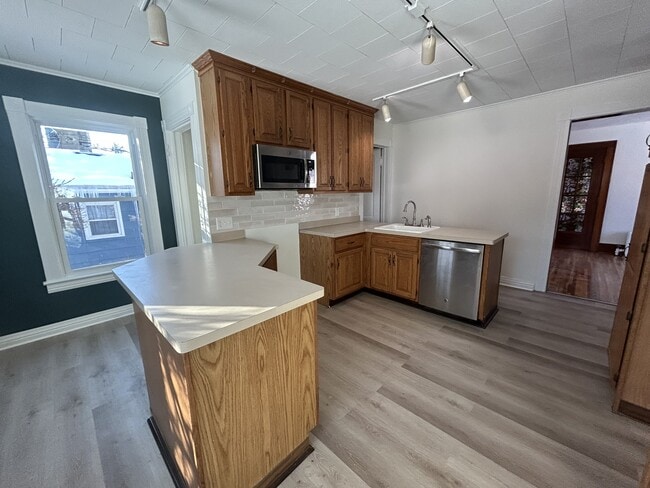 Photo - 567 Britton Rd