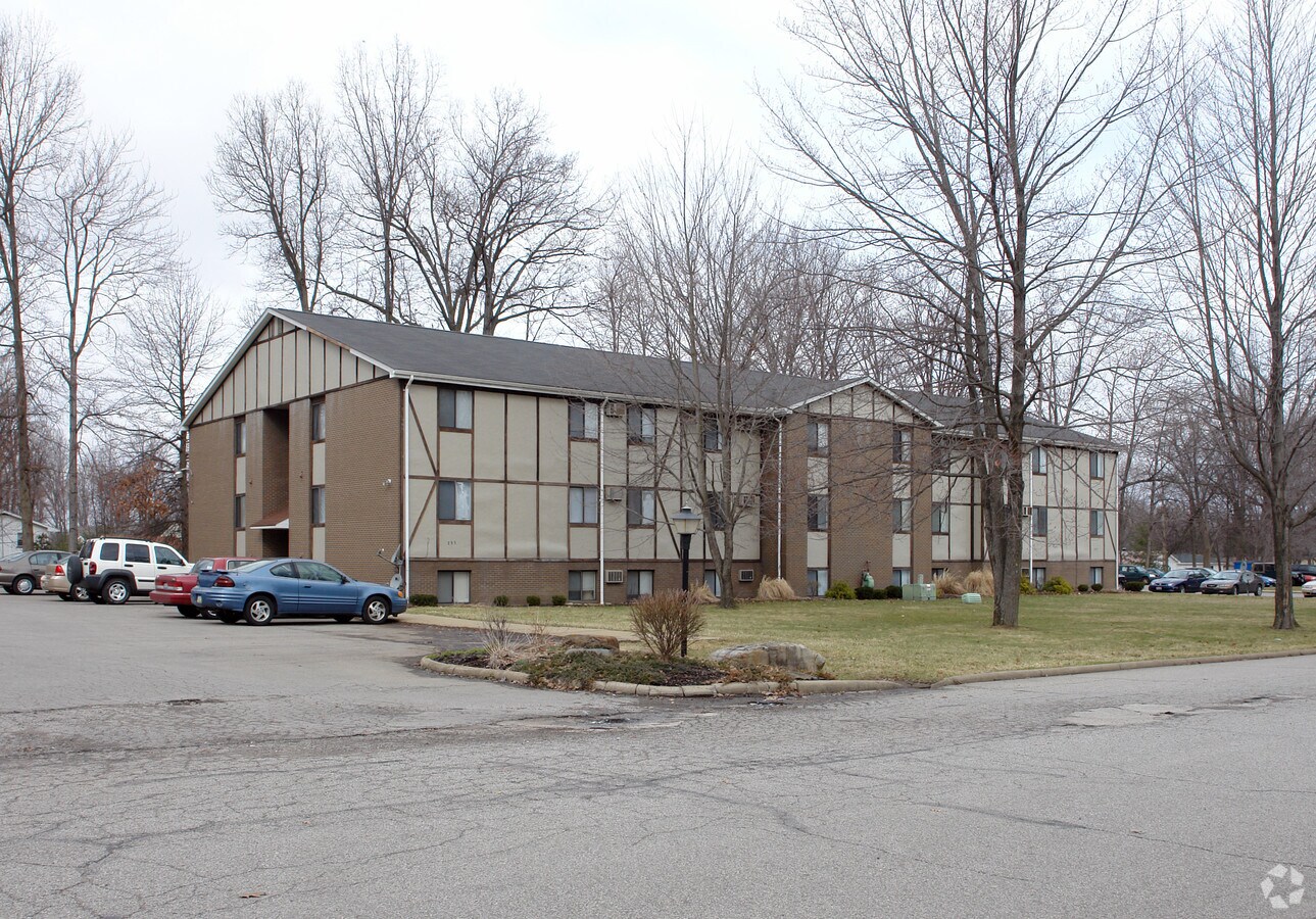 Photo - Cortland Court Apartments