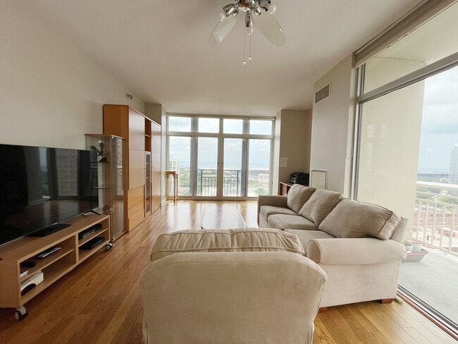 Photo - 1400 S Michigan Ave Unit 2004