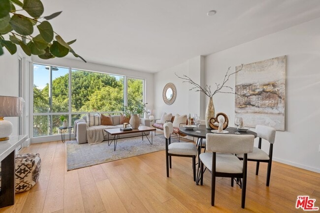 Photo - 1705 Ocean Ave Unidad 206