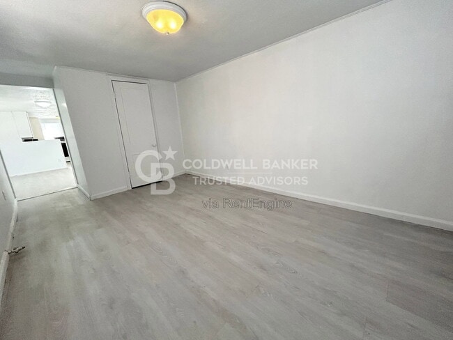 Photo - 2305 27th St Unit Rear