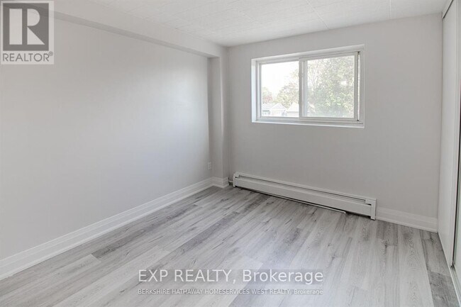 Photo - 6287 O'Neil St Unité 4