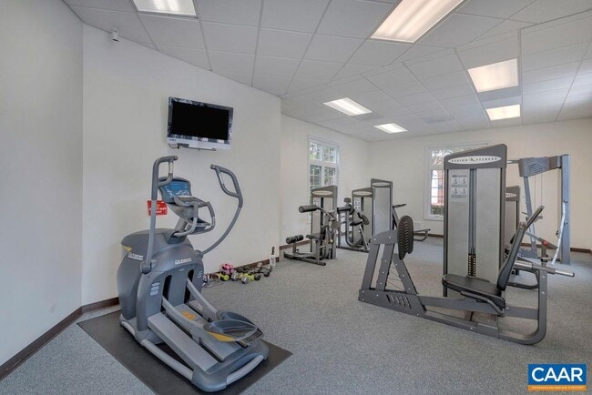 Photo - 985 Glenwood Station Ln