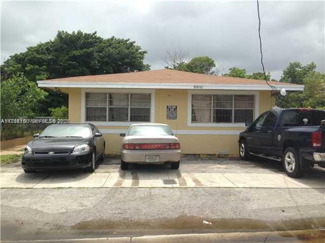 Building Photo - 8100 NE 1st Ave Unit 3