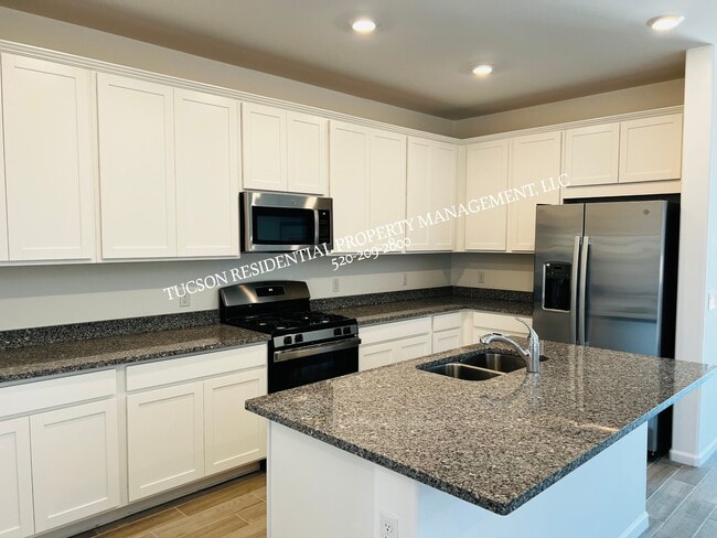 Photo - 13142 E Cembeline Ln