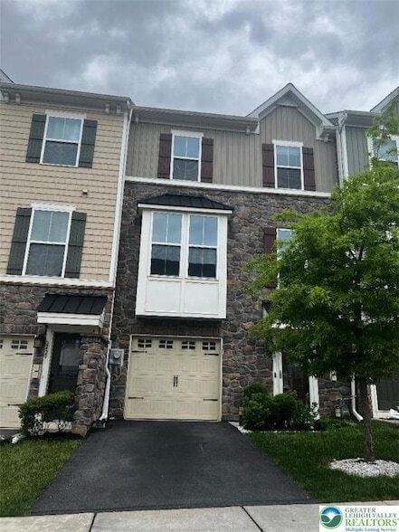 Photo - 2431 Emanuel Ct Townhome