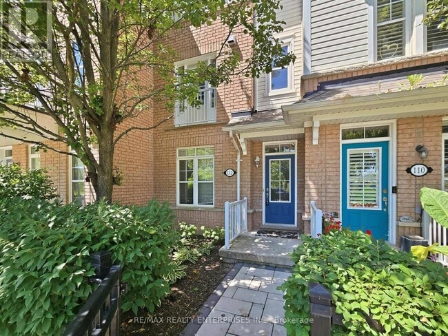 Photo - 112 Harbourside Dr