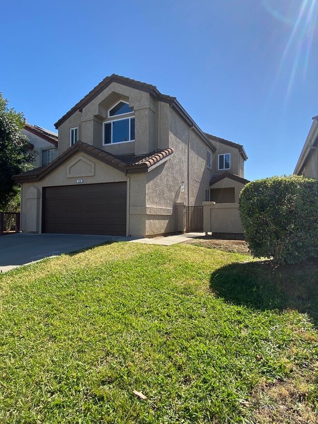 Photo - 2 Primary Bedrooms - Close to Travis Air Base - with No Rear Neighbors!