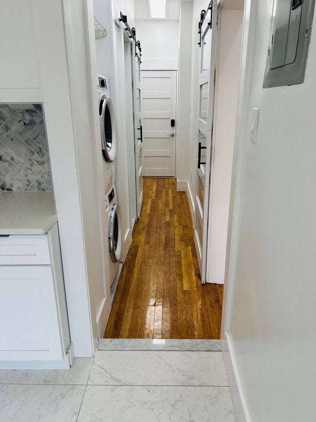 Photo - 150 E 32nd St Unit Apt.2