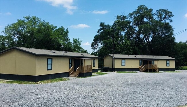 Photo - 2011 State Hwy 75 N Apartment Unit B