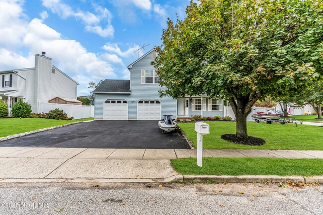 Photo - 922 Quincy Dr
