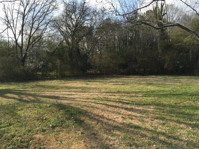 Photo - 209 Pine Valley Rd