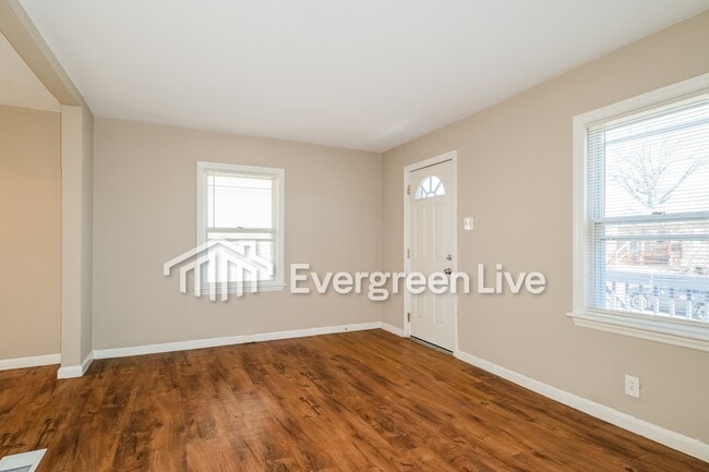 Photo - 1919 Clare Ct