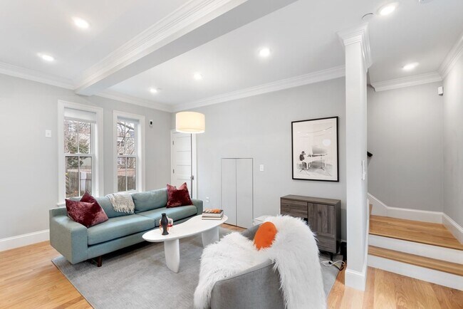 Photo - 20 Tufts St