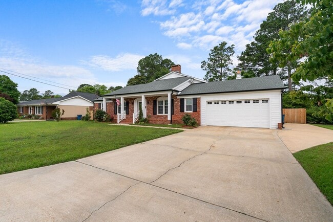 Photo - 1505 Fairview St