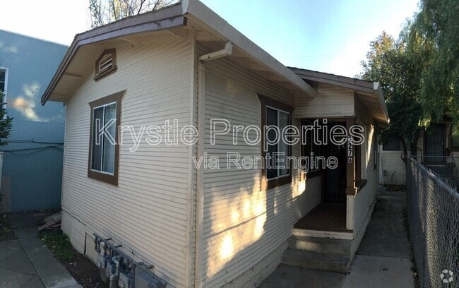 Building Photo - 227 Arkansas St Rental