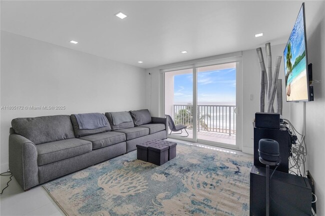 Photo - 400 N Surf Rd Unit 504