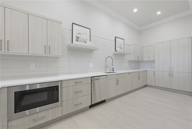 Building Photo - 12601 Mastique Beach Blvd Unit 1503 Rental