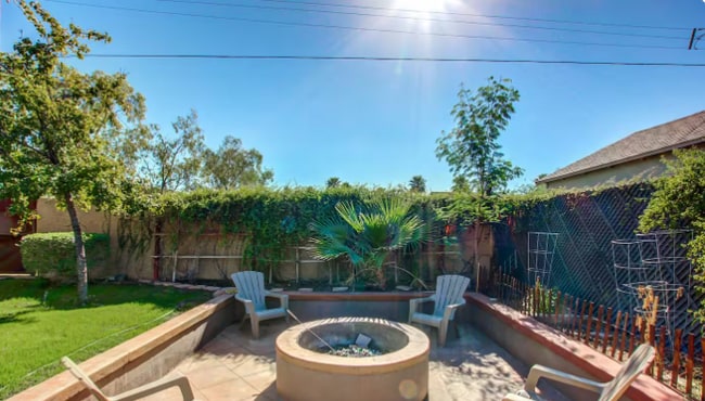 709 W Culver St