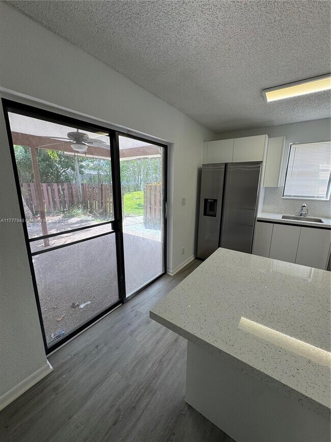 Photo - 2530 NW 99th Ave