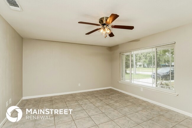 Photo - 1206 Cricket Dr NE