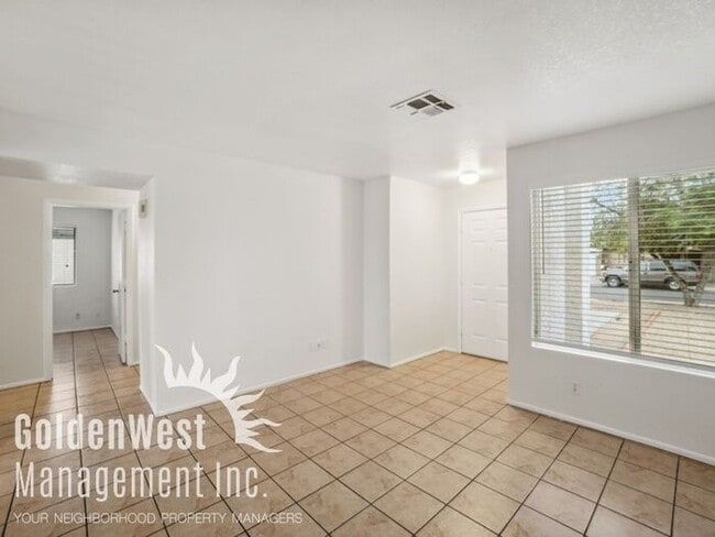 Photo - Stunning 3Bdm 2Ba Home with a Private Yard.