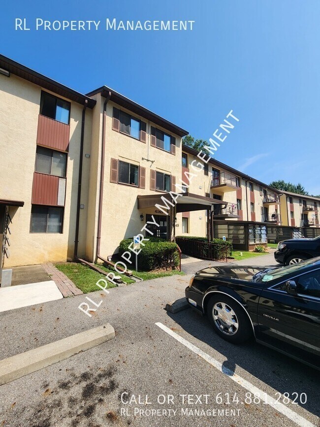 Photo - *WAIVED APPLICATION FEE WITH APPROVED APPL... Unidad 220