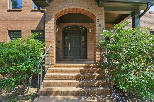 Photo - 292 Fortune St NE
