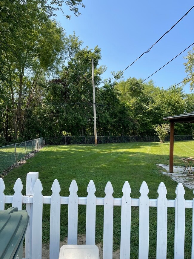 Photo - 500 Ridgewood St