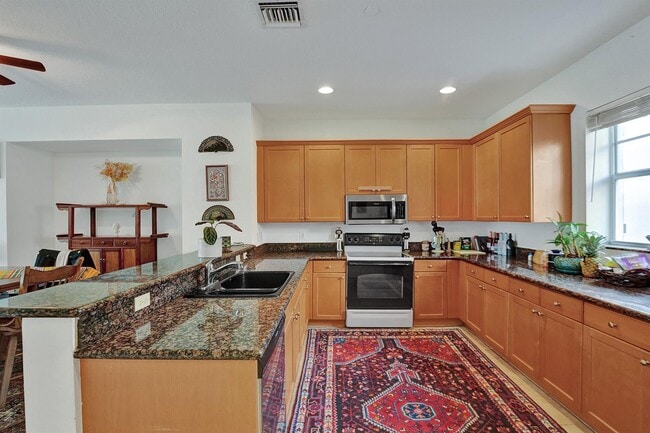 Photo - 1033 NE 17th Way Unit 504