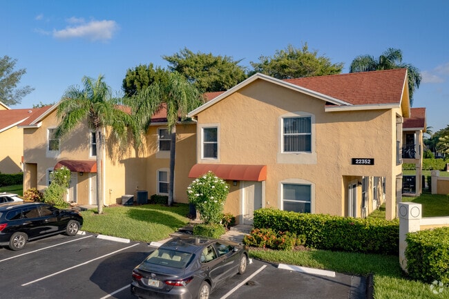 Savannah Place - Savannah Place Apartments