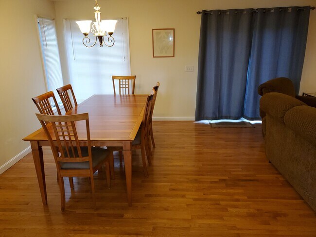 Photo - 27 Route 103