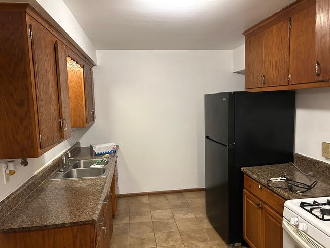 Photo - 3744-3711 11th Ave S