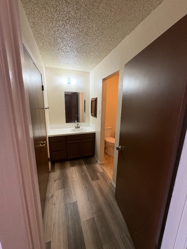 Photo - 321 Easy St Unit A