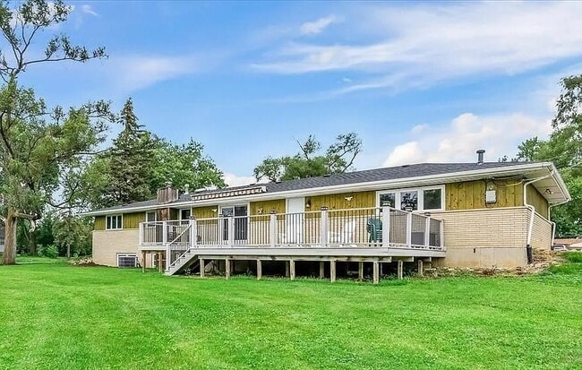 Photo - 11251 158th St