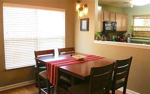 Photo - 2118 Erin Ln