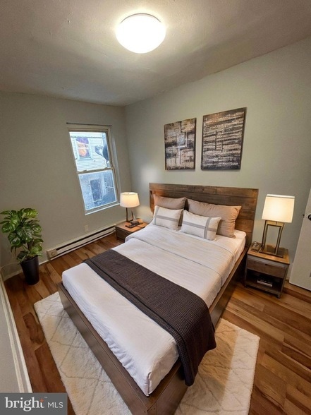 Photo - 2728 W Oakdale St