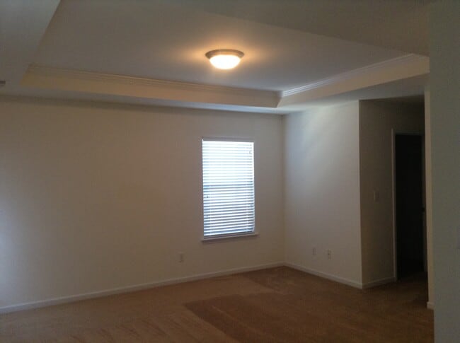 Photo - 7228 Handon Ln