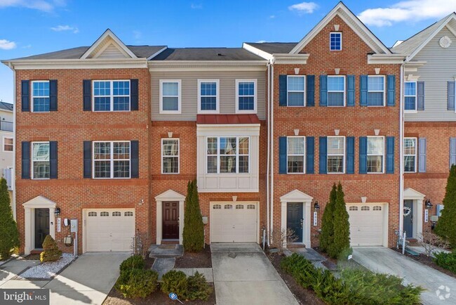 Building Photo - 8020 Ravenclaw Rd Rental