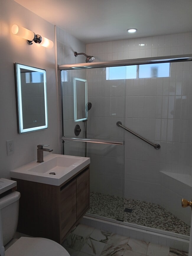 Photo - 2710 183rd St