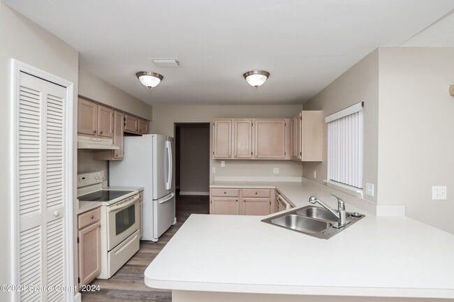 Photo - 2059 Allegheny Cir