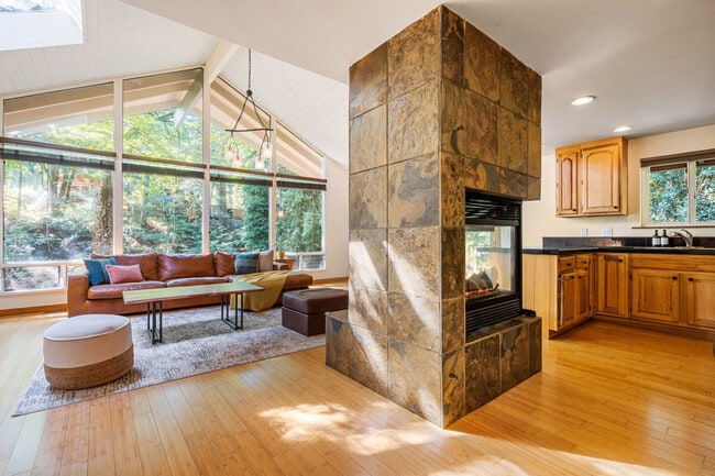 Photo - 16441 SE 42nd Pl Unit SI ID1324817P