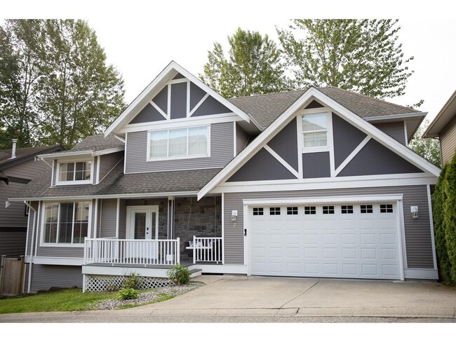 Building Photo - 45957 Sherwood Dr