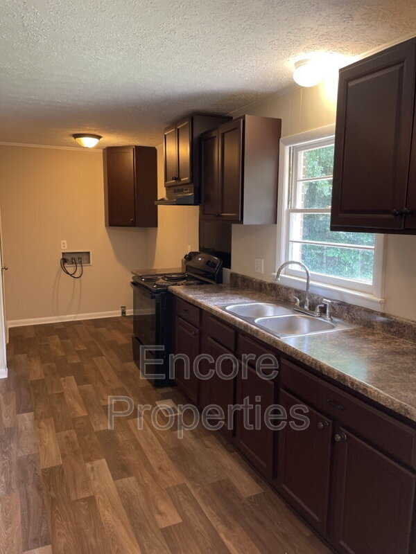 Photo - 1773 Cawdor Dr