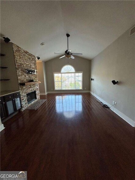 Photo - 104 Vinings Forest Cir SE