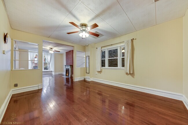 Photo - 1012 S Oakley Blvd Unit 2
